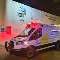 Ambulancia SAP equipada para atención